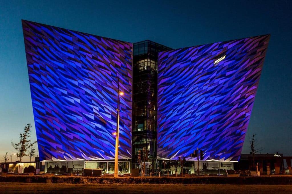 Modern 2-Bedroom City Apartment With Free Parking Belfast Kültér fotó